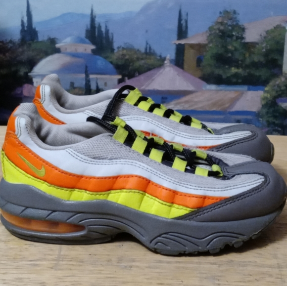 Nike Air Max 95 Kids Size 11C Dark Grey, Light Grey,Neon Green&Orange.Likeππ΄ - Picture 12 of 15